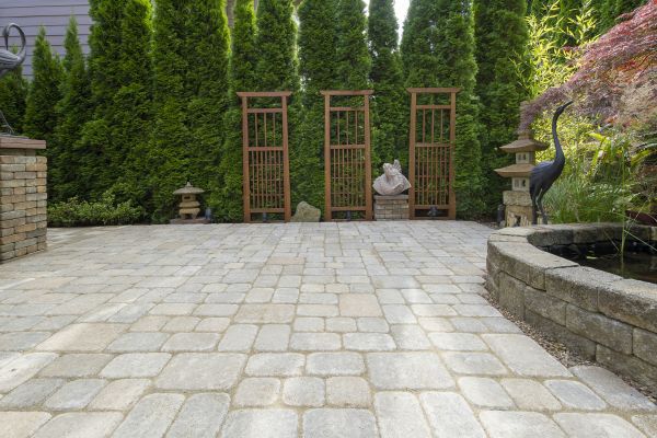 Backyard Hardscape Service in Naperville